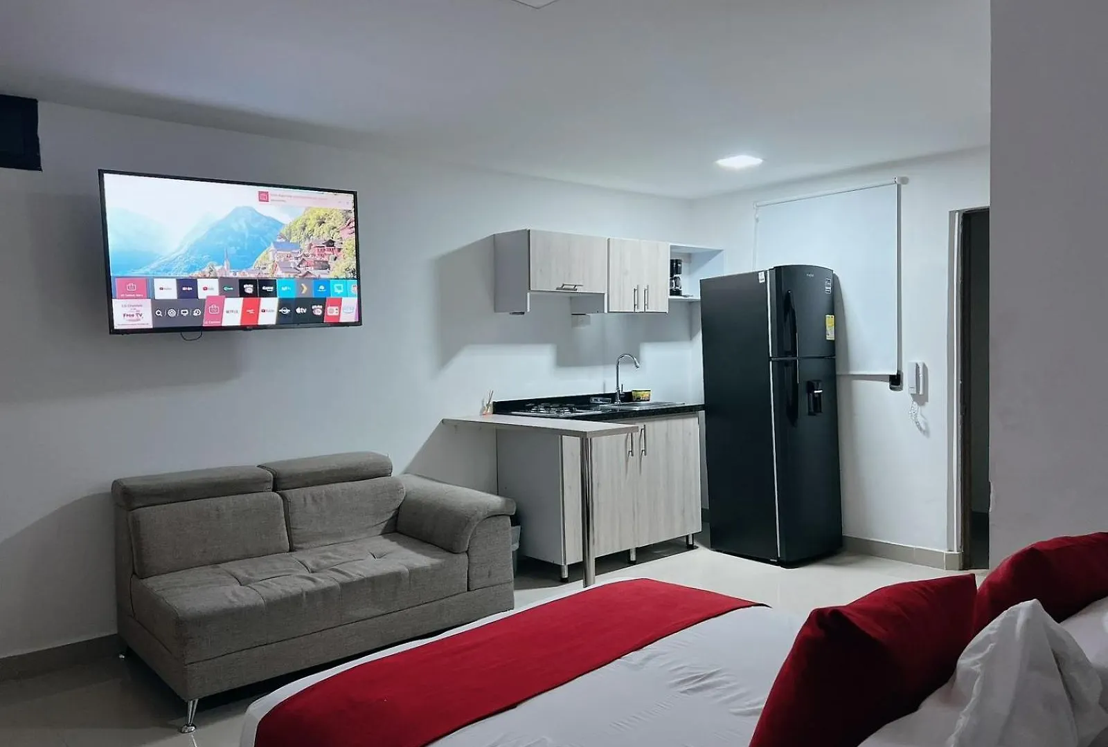 Hotel Granada Suites - Av 9 Cali