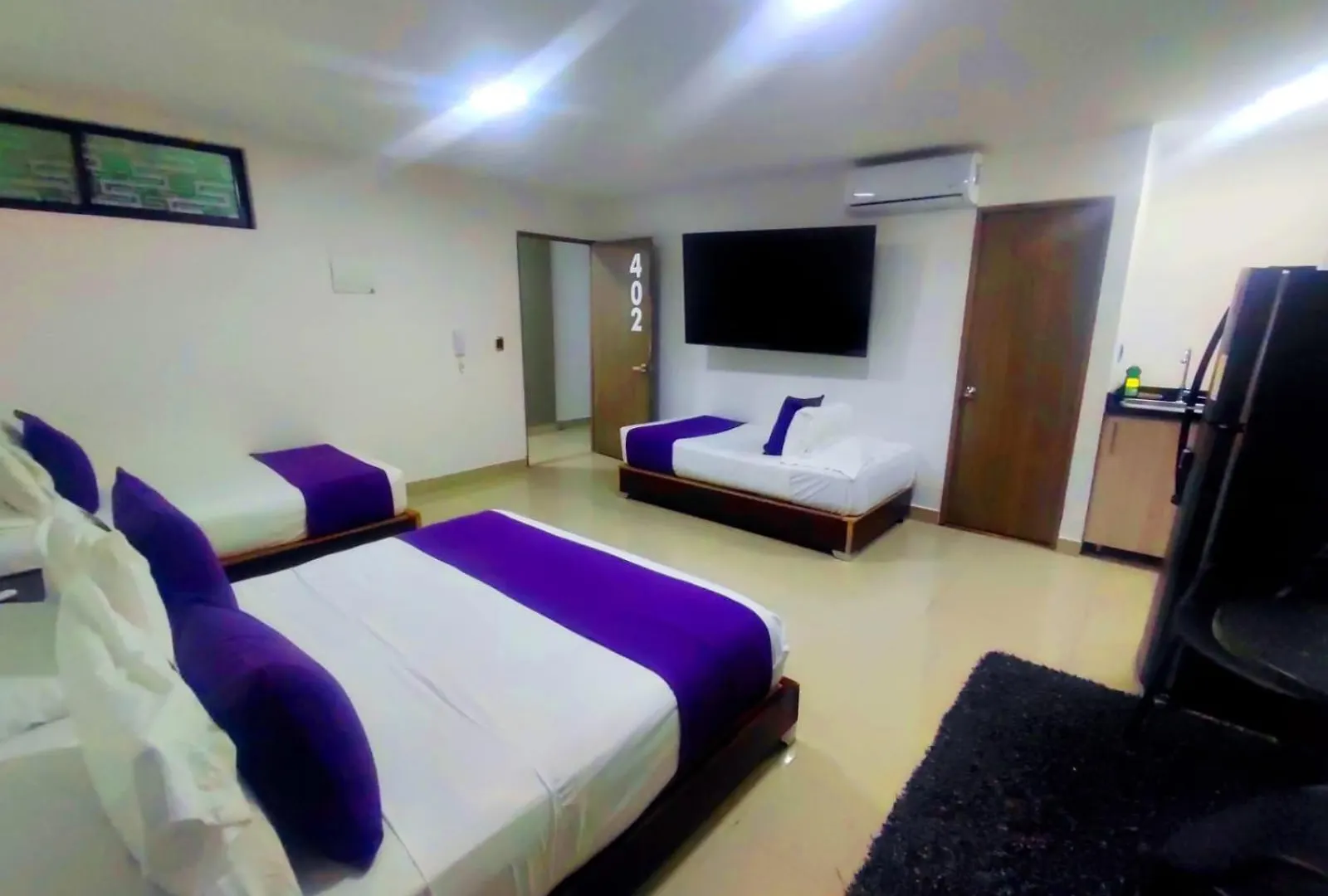 Apartamento Hotel Granada Suites - Av 9 Cali