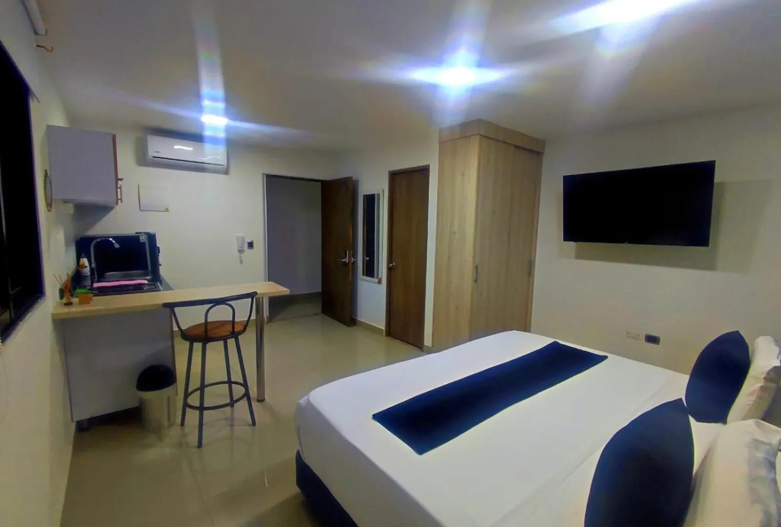 Hotel Granada Suites - Av 9 Cali Apartamento