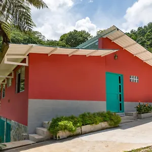 Lodge La Cabana De El Ocaso -ecolodge, Cali